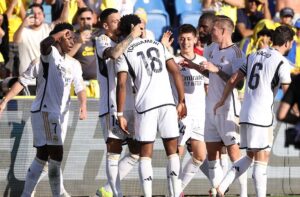 Aurelien Tchouameni jubler sammen med resten af Real Madrid-spillerne