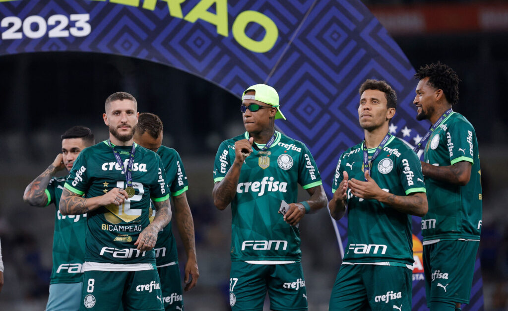 Kevin fejrer den brasilianske Serie A titel med Palmeiras.