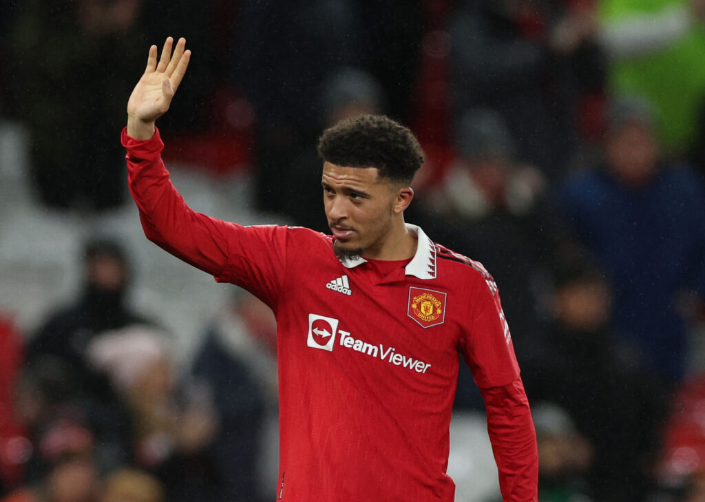 Jadon Sancho vinker ud til tilskuerne hos Manchester United