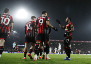 Bournemouth delte øretæver ud, da de tog imod Swansea hjemme på Vitality Stadium i FA Cuppen.