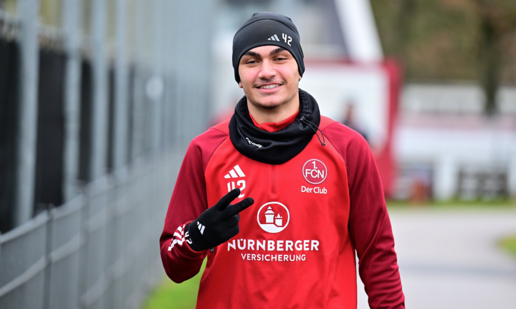 18-årige Can Uzun er angiveligt på blokken i både Bayern München og Dortmund.
