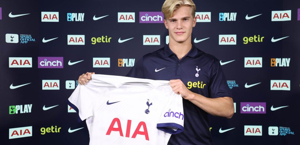 Tottenham henter Lucas Bergvall