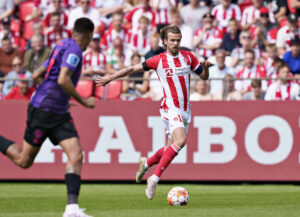 Lucas Andersen er i færd med at skifte fra AaB til Queens Park Rangers.