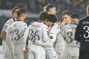 Anders Dreyer med sine holdkammerater i Anderlecht