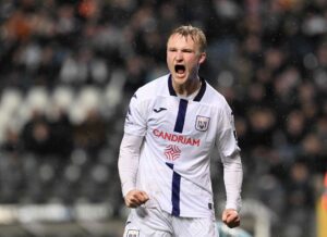 Kasper Dolberg nettede i Anderlechts 1-3-sejr ude mod Charleroi.