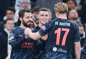 Citys spillere jubler efter Silvas scoring