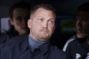 Jacob Neestrup på FCK's trænerbænk