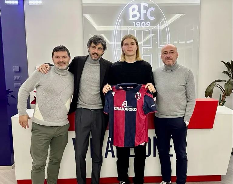 AGF sælger Gustav Schjøtt til Bologna FC
