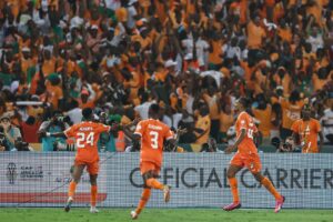 To assists fra Simon Adingra har sendt Elfenbenskysten på sejrskurs! Se mål og highlights fra AFCON-finalen her!