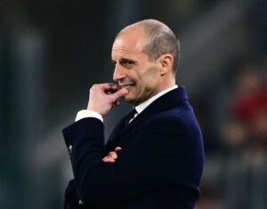 Allegri kigger forstemt til for Juventus