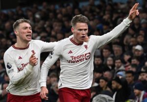 Scott McTominay blev den helt store helt søndag aften, da Manchester United slog Aston Villa på Villa Park.