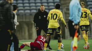 Jacob Neestrup var ikke videre tilfreds med dommeren i træningskampen mellem F.C. København og IF Elfsborg.