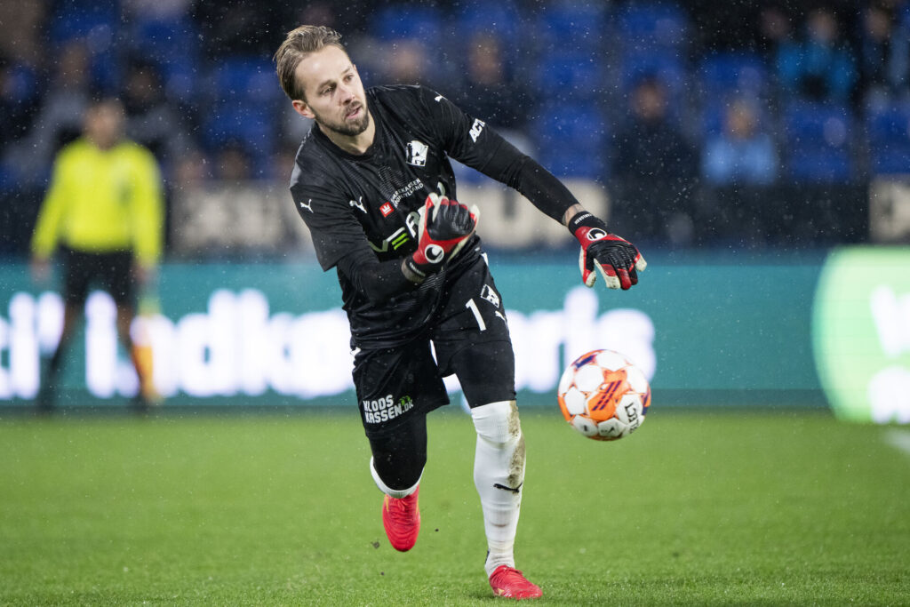 Patrik Carlgren har rundet 200 kampe for Randers FC - hør fra 200-kampsjubilaren her!