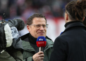 Bayern München gafler den tidligere sportsdirektør i Leipzing Max Eberl.
