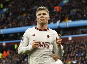 Rasmus Højlund stod for scoringen til 1-0 for Manchester United mod Aston Villa i Premier League.