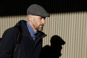 Erik ten Hag kan se frem til at referere til en ny chef, når Ratcliffe rykker rundt i administrationen i Manchester United.