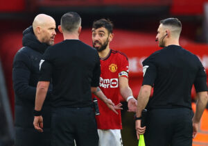 Hvis panderynkerne hos Erik ten Hag ikke allerede var mange, så har fraværet af Harry Maguire og potentielt Rapahael Varane og Bruno Fernandes ikke hjulpet på det.