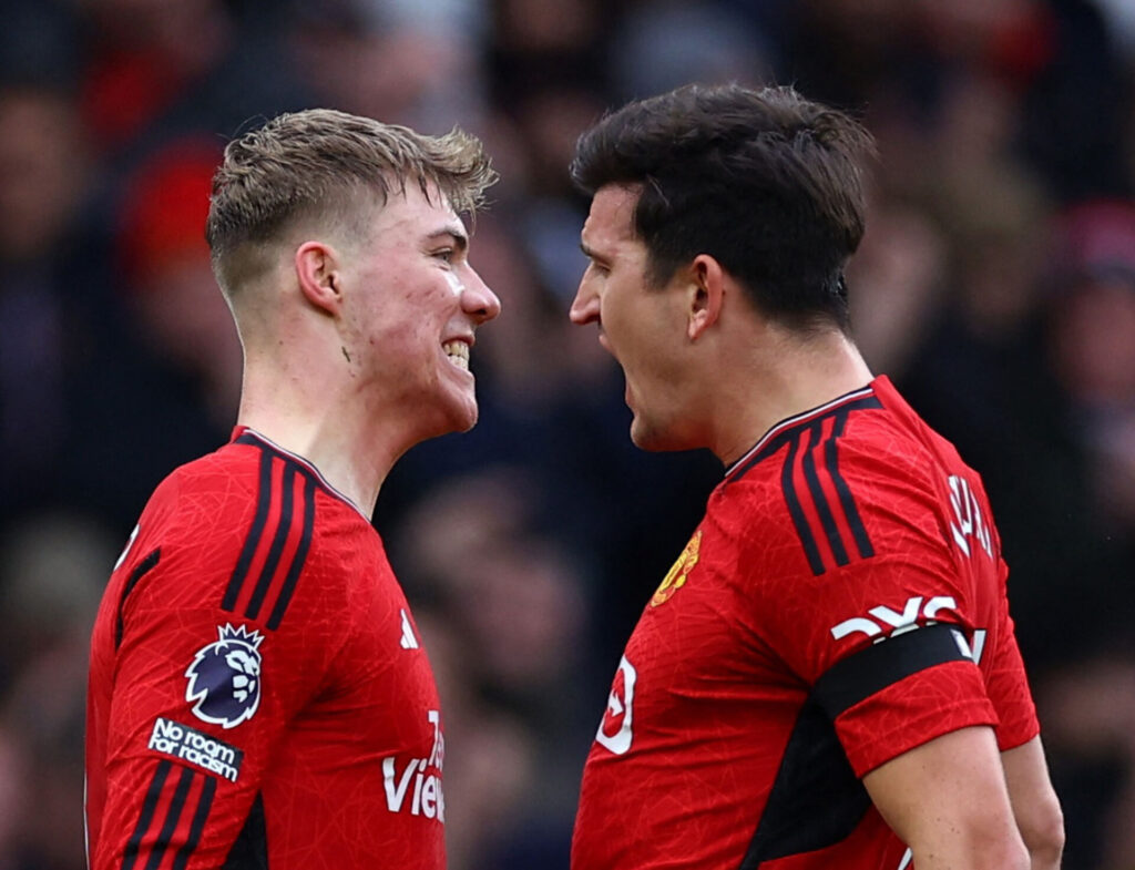 Højlund og Maguire jubler efter en United-scoring