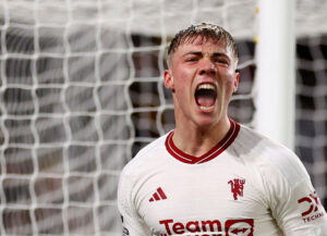 Rasmus Højlund slår Cristiano Ronaldos rekord i Manchester United.