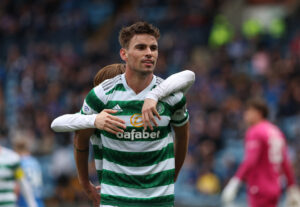 Matt O'Riley og Cletic slagtede Dundee.