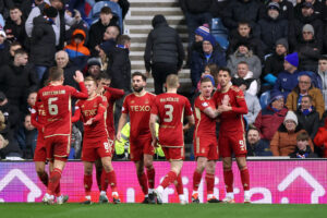 Stefan Gartenmann kom på tavlen i en vanvittig affære i den bedste skotske fodboldrække.