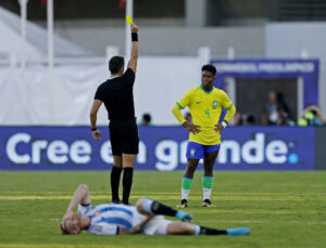 Palmeiras har angiveligt spurgt Real Madrid, om de kan få lov at holde på Endrick indtil december 2024, da Mbappé alligevel kommer til sommer.