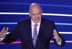 Infantino på kongres hos UEFA