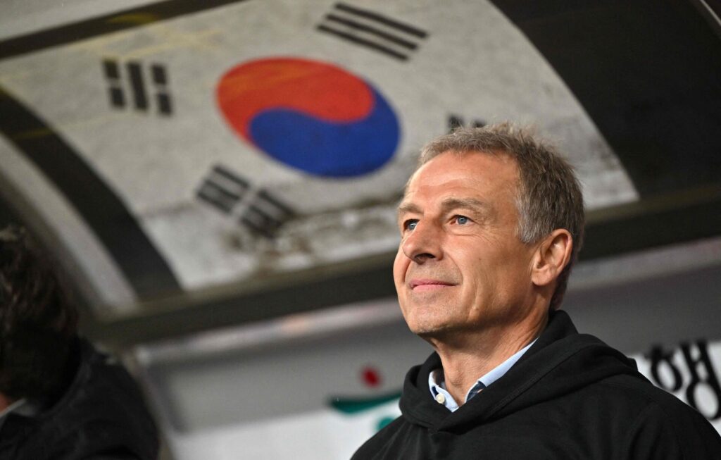 Jürgen Klinsmann er blevet fyret i Sydkorea.