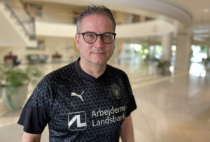 Cheftræner i FC Midtjylland er med sit hold i Portugal på træningslejr