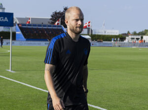 FCKs Nicolai Boilesen inden superligakampen mellem Hvidovre IF og FC København i Hvidovre.