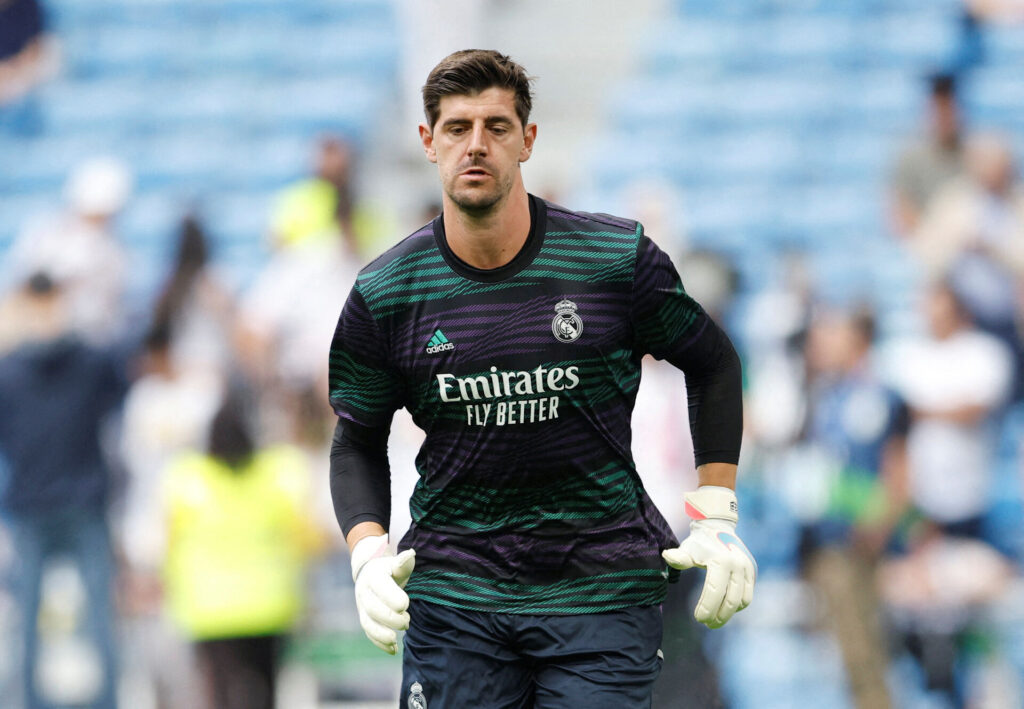 Thibaut Courtois i aktion for Real Madrid mod Athletic Bilbao.