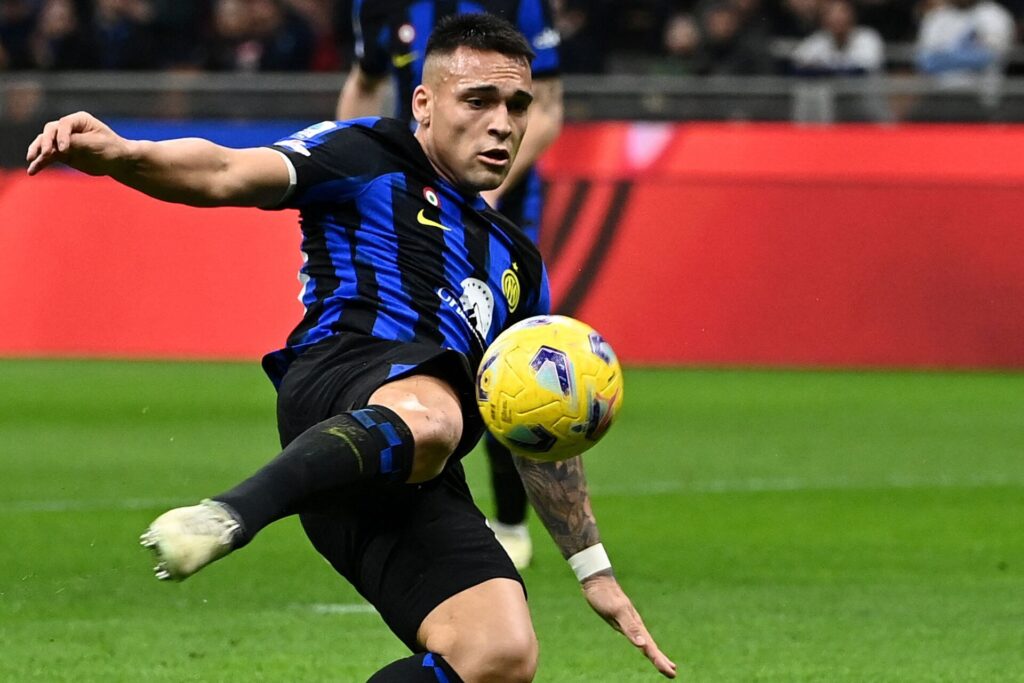 Lautaro Martinez i Serie A-kampen imod Napoli for Inter.