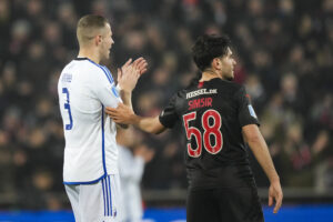 Hvornår starter mesterskabsspillet og nedrykningsspillet i Superligaen?