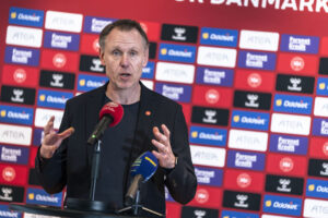 Den danske kvindelandstræner Andrée Jeglertz til pressemøde hos DBU.