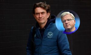 Brentford-træner Thomas Frank med Lars Friis.