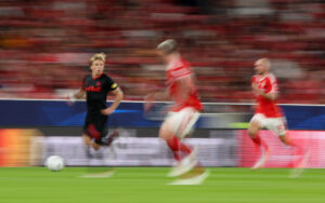 Mads Bidstrup i kamp for Salzburg