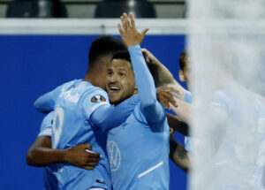 Martin Olsson i kamp for Malmö