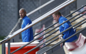 Senest var Henrik Larsson assistenttræner for Ronald Koeman i FC Barcelona og siden har svenskeren været væk fra fodboldens verden - og det forbliver han måske.