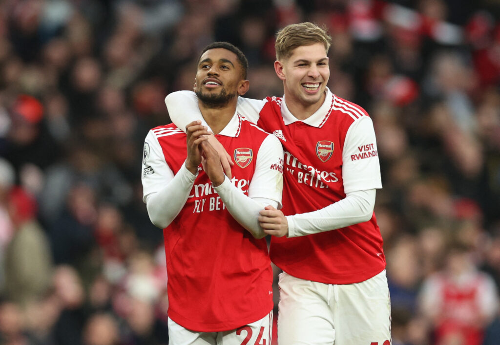 Reiss Nelson og Emile Smith Rowe jubler for Arsenal mod Bournemouth.