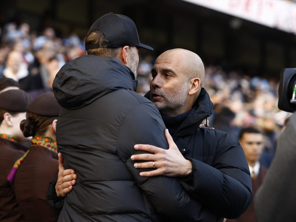 Jürgen Klopp storroser Pep Guardiola og kalder ham en levende legende