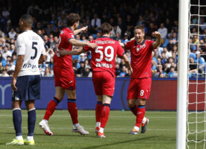 Atalantas spillere jubler efter scoring mod Napoli i Serie A