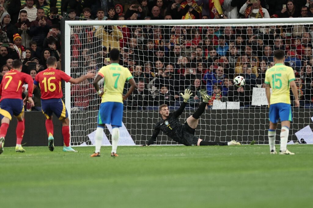 Bento i kampen mod Spanien for Brasilien.