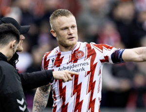 AaB's Rasmus Thelander i NordicBet ligaen mellem AaB og SønderjyskE på Aalborg Portland Park, lørdag 24. februar 2024.