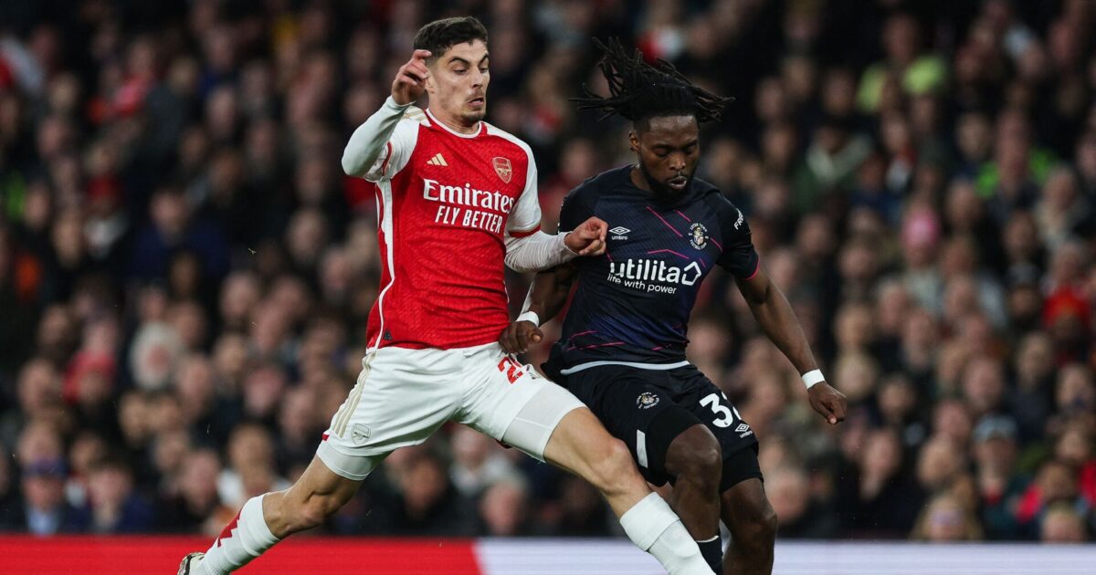 Arteta tackler stjerne: Får for mange kort Foto: Adrian Dennis/AFP/Ritzau Scanpix