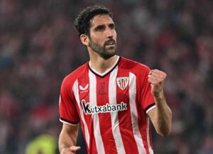 Raul Garcia knytter næven efter en scoring.