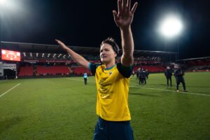 Simon Jakobsen indstiller karrieren.