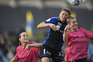 Brøndby og HB Køge spillere i jubel