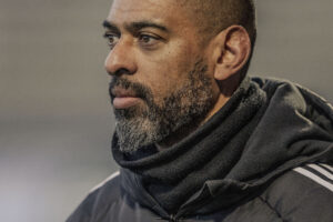 David Nielsen kigger ind i en rigtig bundgyser, når Lyngby møder Hvidovre.