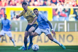 Morten Frendrup i aktion for Serie A-klubben Genoa.