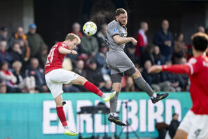 Henrik Dalsgaard i aktion for FC Midtjylland mod Silkeborg IF.